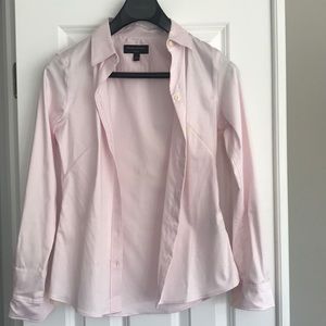 Women’s Banana Republic Rose Button Up